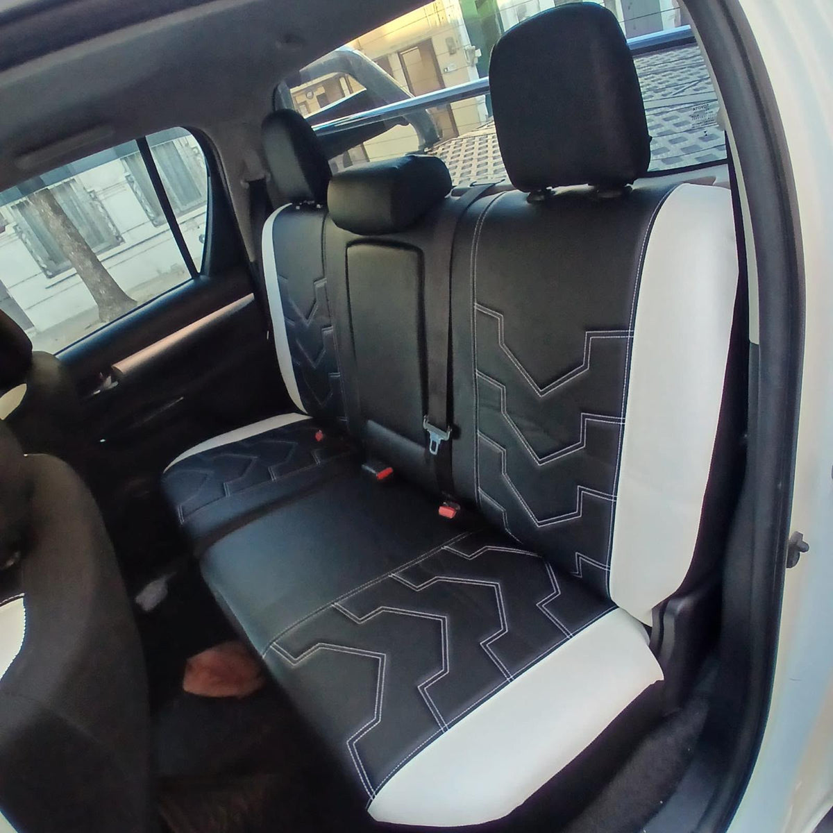Cubreasiento alta gama específico de eco cuero capitoneado