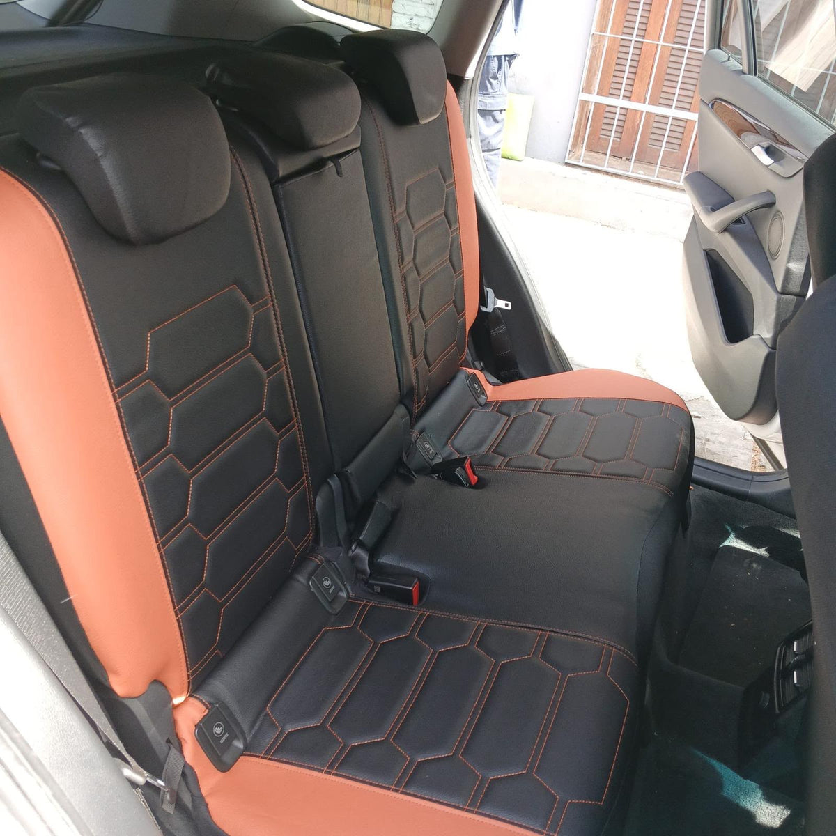 Cubreasiento alta gama específico de eco cuero capitoneado