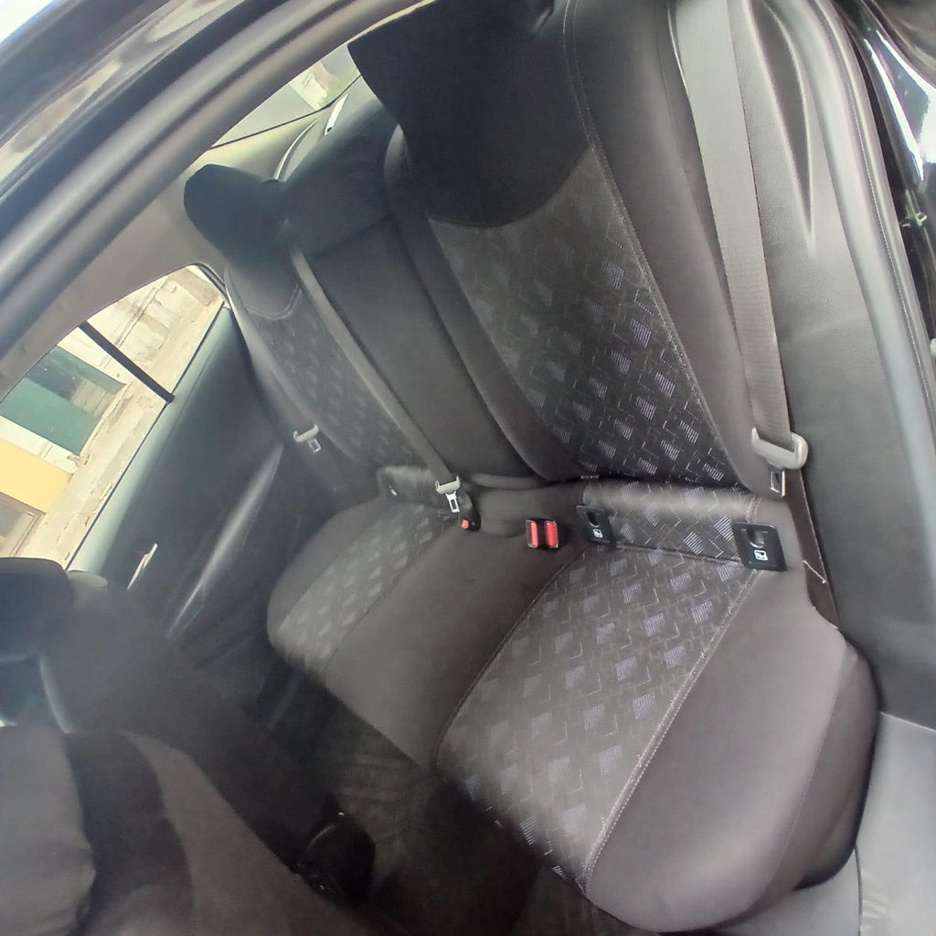 Cubreasiento alta gama específico de eco cuero capitoneado