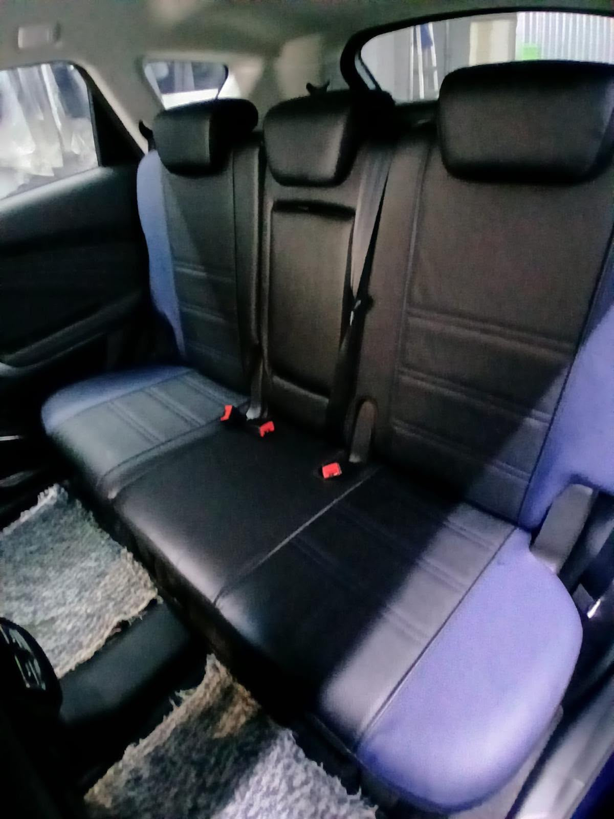 Cubreasiento alta gama específico de eco cuero capitoneado