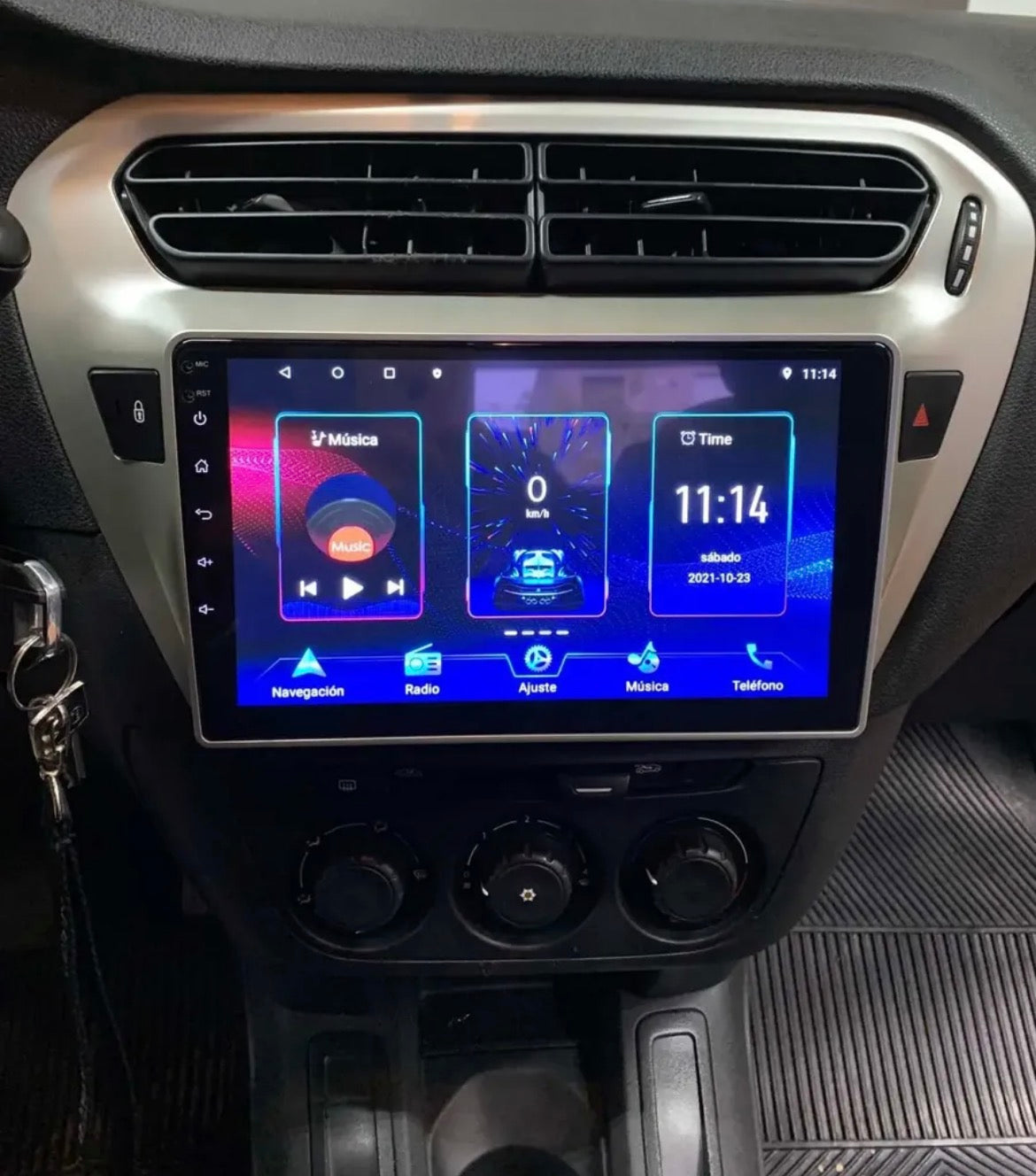 Pantalla multimedia c elysee y peugeot 301